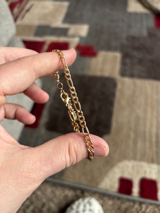 Jewelry - Gold Link Chain Bracelet - Women's Fashion Jewelry